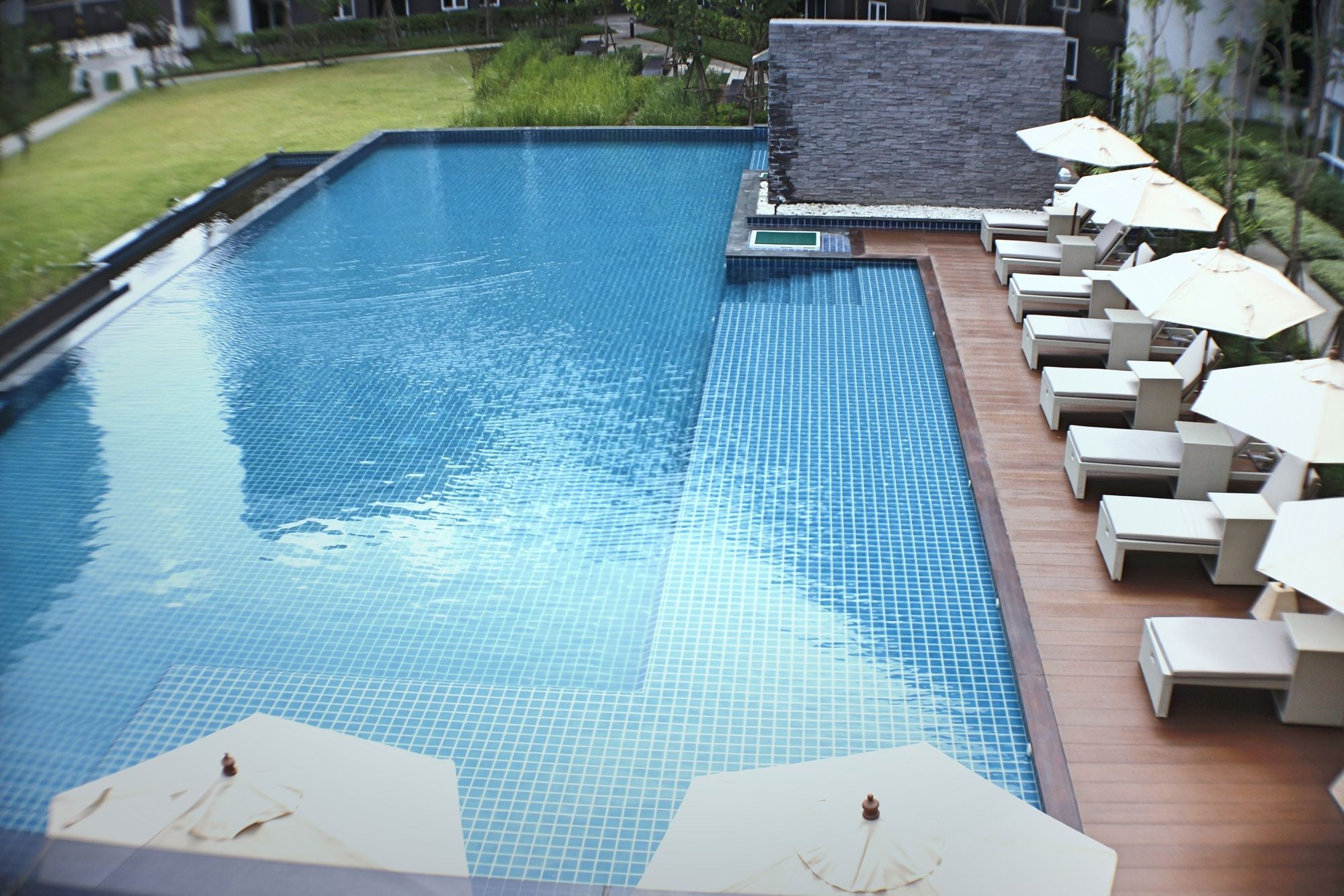 Nakhonratchasima The Change Suites Korat מראה חיצוני תמונה